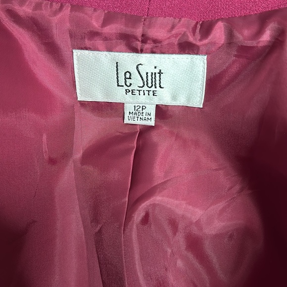 LeSuit Petite 2 piece Outfit Skirt/Blazer Combo 12P - Picture 10 of 11